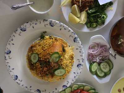 ‪the Curry Express‬