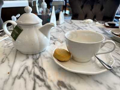 ‪bakemart Plus Restaurant & Cafeteria‬