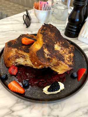 ‪bakemart Plus Restaurant & Cafeteria‬