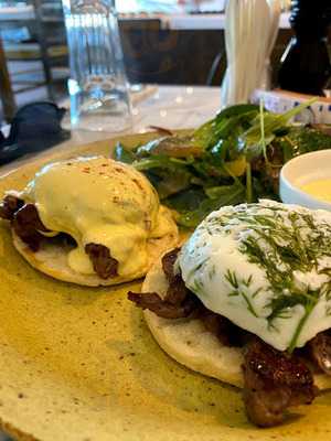 ‪bakemart Plus Restaurant & Cafeteria‬