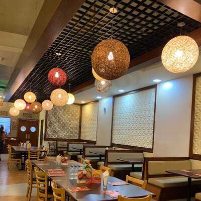 ‪chicken Tikka Inn‬