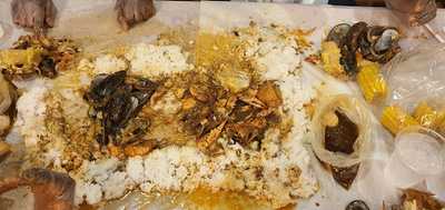 ‪network Restaurant And Hook Seafood‬