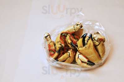 ‪network Restaurant And Hook Seafood‬