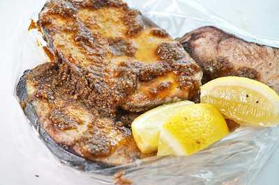 ‪network Restaurant And Hook Seafood‬