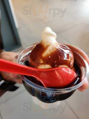 ‪dq Grill & Chill‬