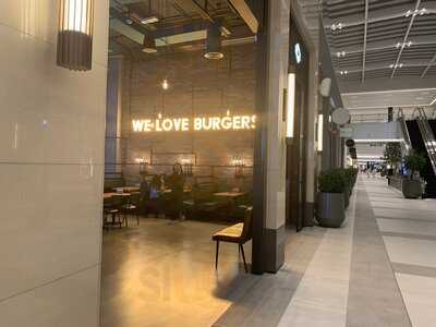 ‪roadster Diner‬