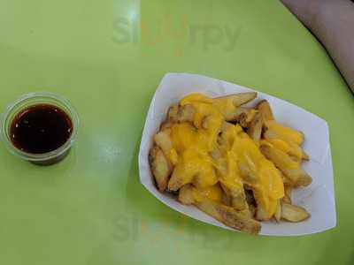 ‪charley's Grilled Subs‬