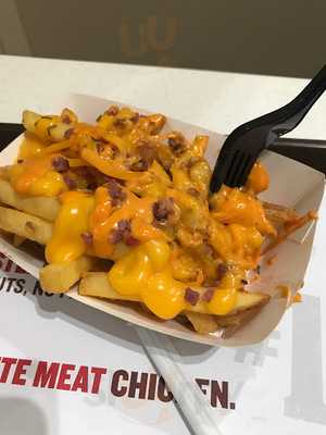 ‪charley's Grilled Subs‬