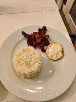 ‪tony's Confectionery‬