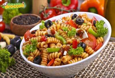 ‪broccoli Pizza & Pasta‬