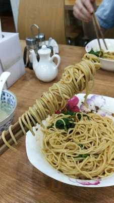 ‪chongqing Noodle House‬