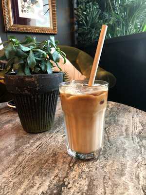 ‪the Lime Tree Cafe & Kitchen‬