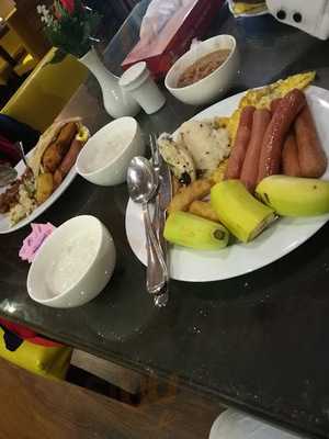 ‪al Mushref Authentic‬