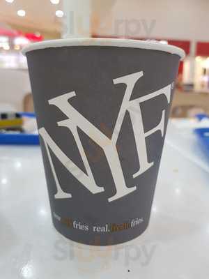 ‪new York Fries‬