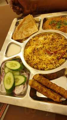 ‪al Hanouf Public Kitchen‬