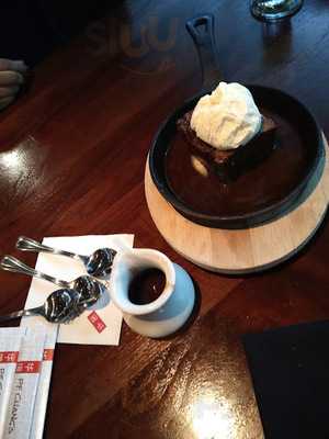 بي. إف. تشانغز