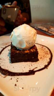 بي. إف. تشانغز