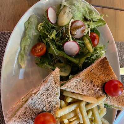 ‪cartel Restaurant & Cafe‬