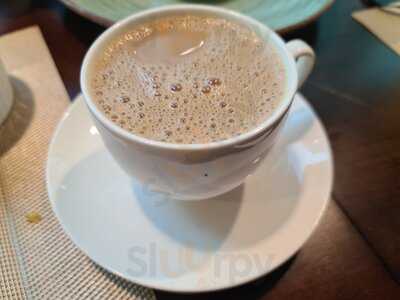 ‪melt And Roast Restaurant‬