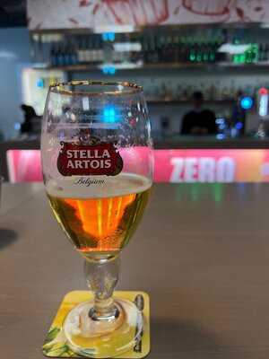 ‪ouibar + Terrace‬