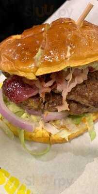 ‪buffalo Wild Wings‬