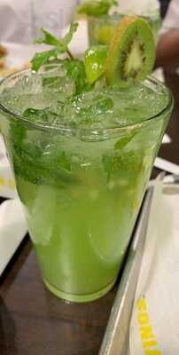 ‪buffalo Wild Wings‬