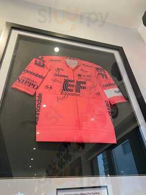 ‪pedal - Cycling & Coffee‬