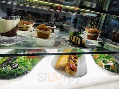 ‪italica Cafe & Pizzeria‬