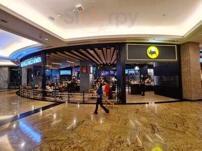 ‪buffalo Wild Wings‬