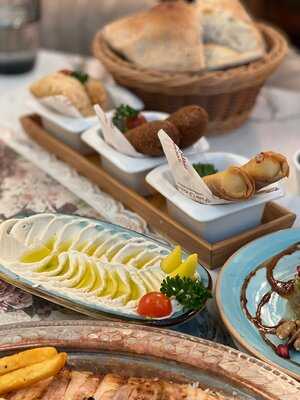 ‪sultan Sarai, Sheikh Zayed Road‬