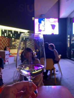 ‪ouibar + Terrace‬