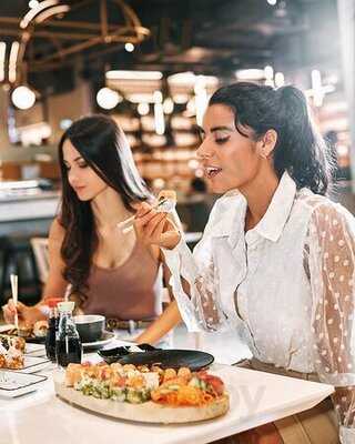 ‪salmontini Le Resto‬