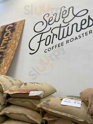 ‪seven Fortunes Coffee Roasters‬