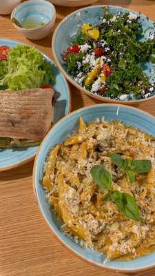 ‪unwind Speciality Boardgame Cafe‬