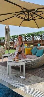 ‪missippi's Dubai - Pool Bar & Social Hub‬