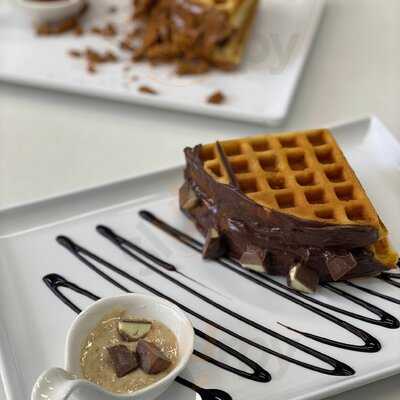 ‪dessertino Shakes & More‬