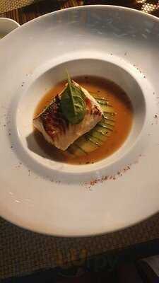 ‪l’atelier De Joël Robuchon‬