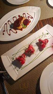 ‪l’atelier De Joël Robuchon‬