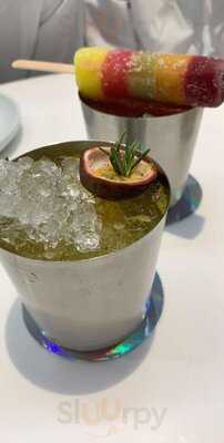 ‪switch Restaurant‬