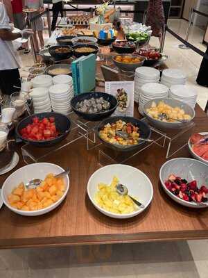 ‪the Restaurant At Address Beach Resort‬