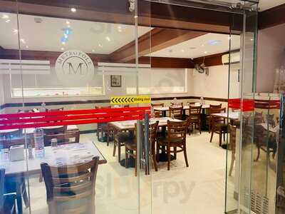 ‪metropole Restaurant Llc‬