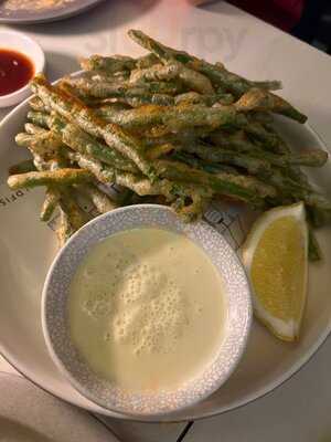 ‪goldfish Sushi & Yakitori‬