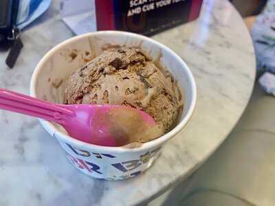 ‪baskin-robbins‬