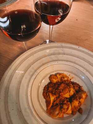 ‪the Hidden Bistro & Sports Bar‬