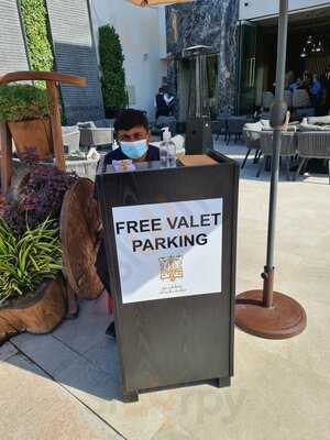 ‪bawabat Baghdad Restaurant‬