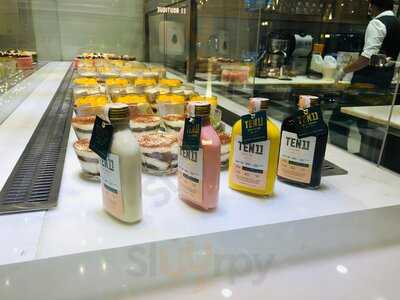 ‪ten 11 Coffee Boutique‬