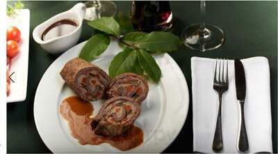 Azar Restaurant & Cafe - مطعم و مقهي آذار