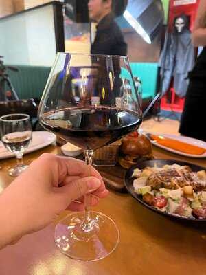 ‪the Coins English Pub‬