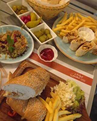 ‪toma Lounge Restaurant‬