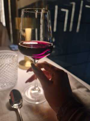 ‪bella Restaurant & Lounge‬